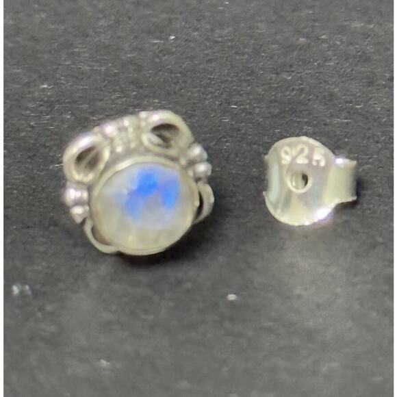 New Condition Sterling Silver Genuine Moonstone Stud Earrings 925 5MM - Picture 4 of 8